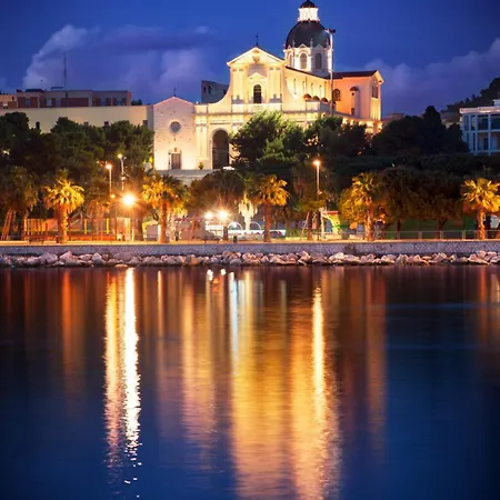 Meigama, Loft With Parking In Historic Center Cagliari