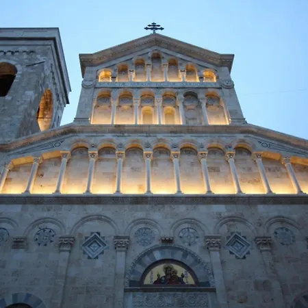 Meigama, Loft With Parking In Historic Center Apartamento